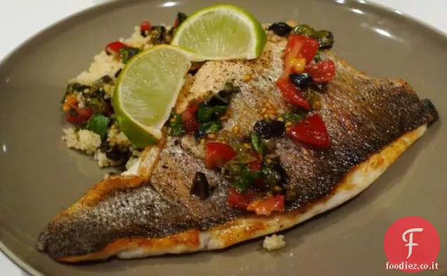 Filetto di branzino in padella con salsa e Couscous