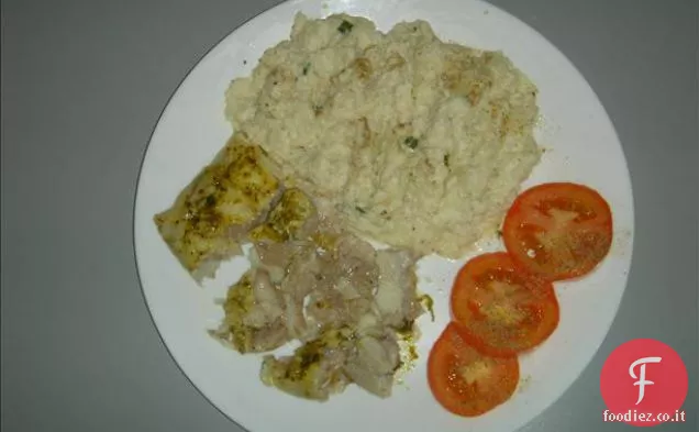 Boston Bluefish con spinaci e zuppa