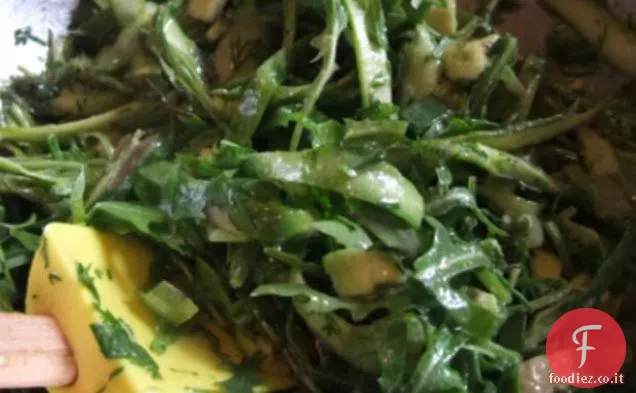 Insalata di quinoa con rucola, asparagi e Avocado