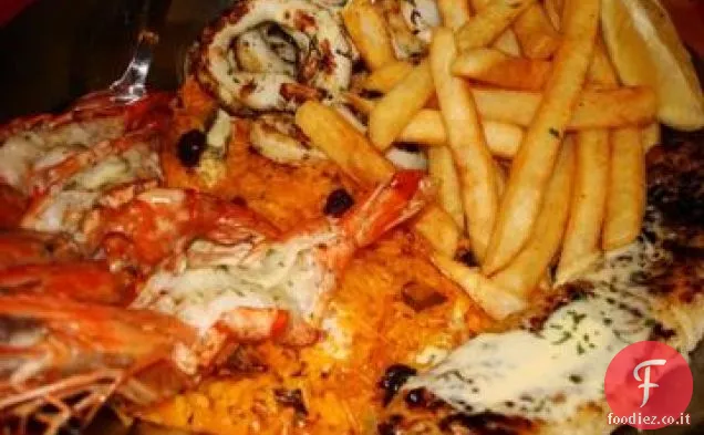 Salsa cremosa al burro di limone per pesce e frutti di mare