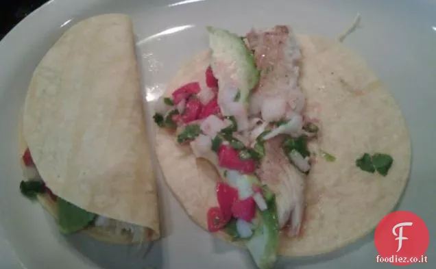 Tacos De Pescado (stile Baja ma senza cavolo)