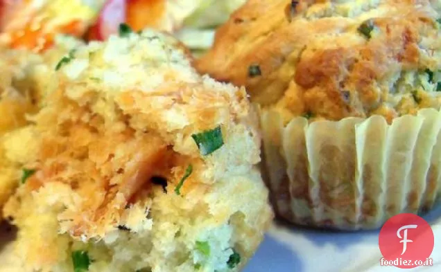 Muffin al salmone e erba cipollina