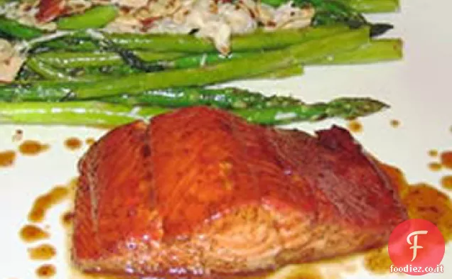 Salmone glassato dolce e piccante