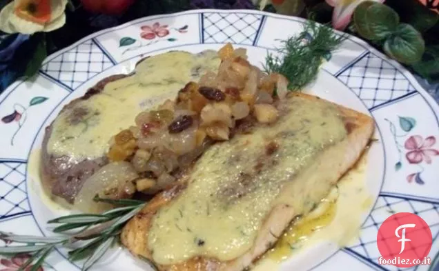 Surf e tappeto erboso con salsa di aneto e chutney di Onionberry