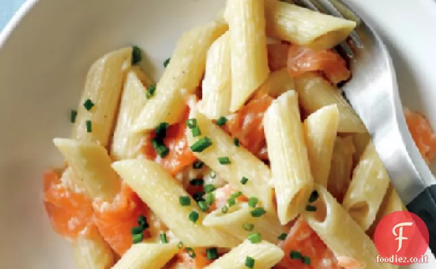 Penne con Panna, Salmone Affumicato ed Erba Cipollina