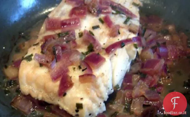 Merluzzo bianco con cipolle ed erba cipollina (Kabeljau Mit Schnittlauch Zwiebeln)