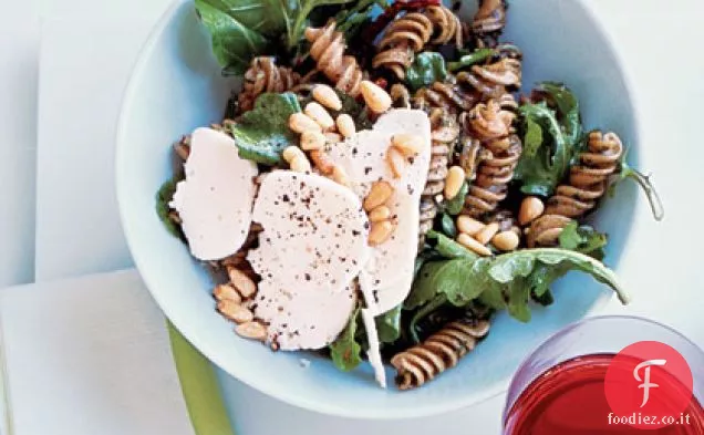 Insalata di pasta fredda al pesto