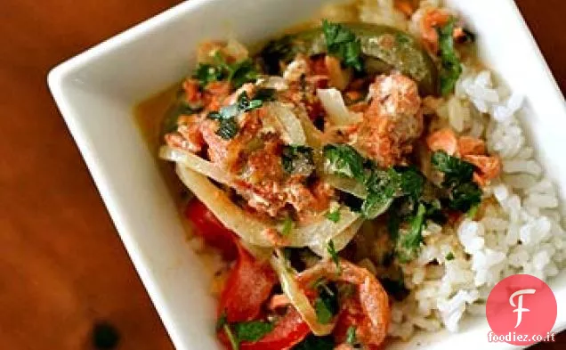 Stufato di pesce salmone, stile brasiliano