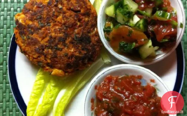 Non mancano mai le polpette di tonno (anche il salmone funziona)