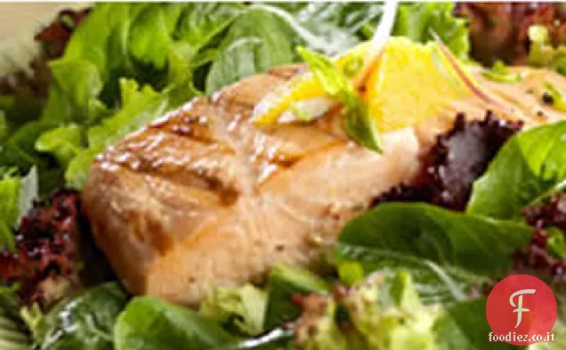 Salmone alla griglia con salsa di agrumi e Baby Green