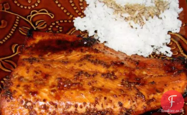 Salmone alla griglia glassato