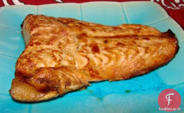 Salmone marinato cinese a cinque spezie