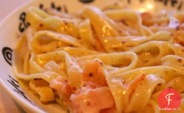 Fettuccine di Salmone affumicato al limone