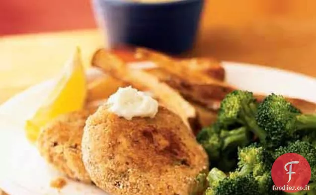 Cajun Torte di Salmone con Limone-Aglio Aioli
