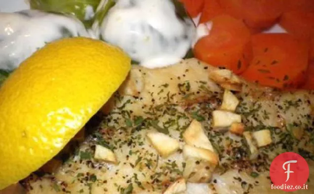 Salmone o bistecca di tonno con aglio e prezzemolo
