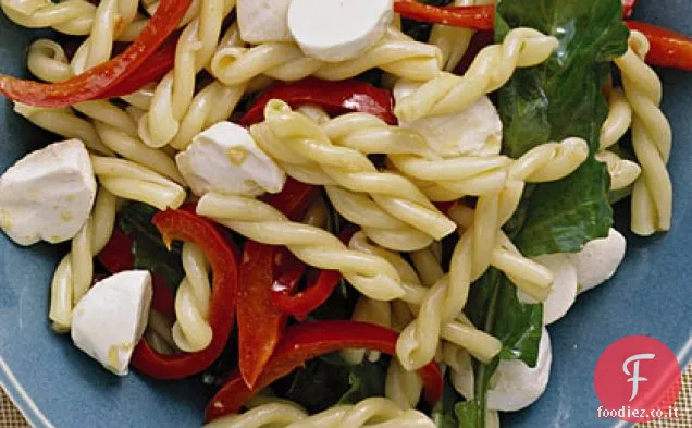 Pasta con Peperoni e Mozzarella