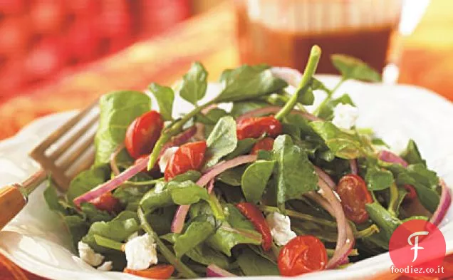 Rucola, pomodoro arrosto e insalata di formaggio di capra
