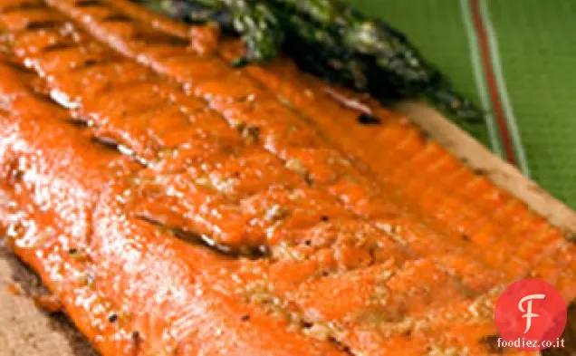 Salmone barbecue dell'Alaska