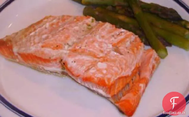 Salmone e asparagi al cartoccio