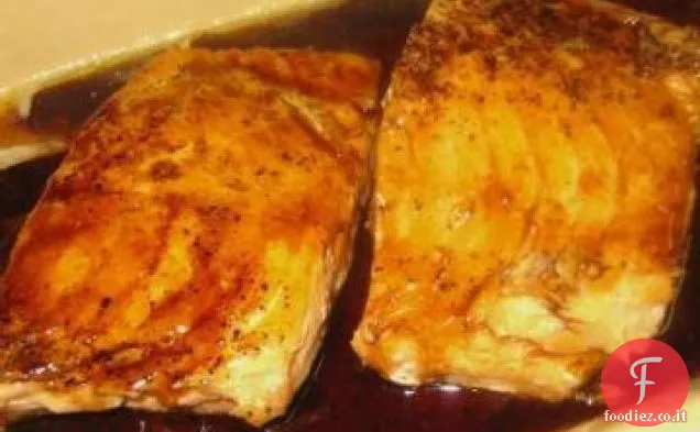 Salmone con glassa di zucchero di canna