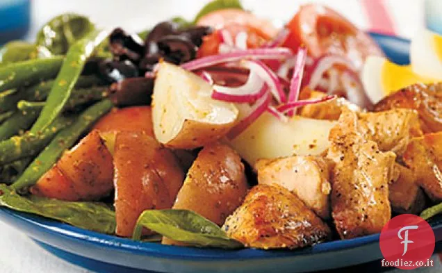 Insalata di salmone alla griglia Niçoise