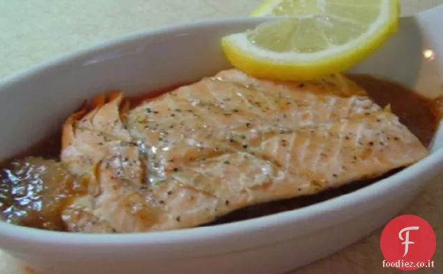 Salmone arrosto e rabarbaro