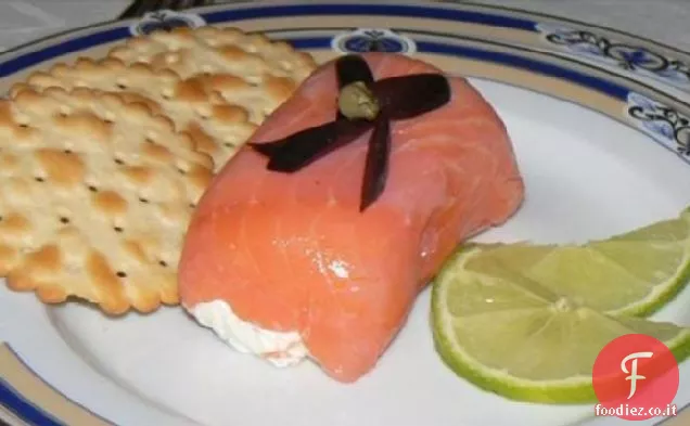 Bella salmone affumicato e crema di formaggio antipasto.