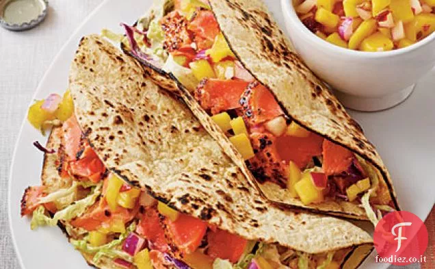 Tacos di salmone dolce e piccante