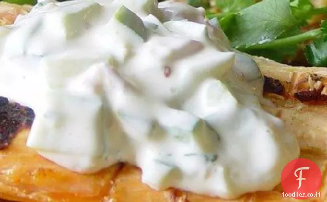 Filetti di salmone alla griglia con salsa piccante