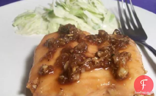 Bistecca di salmone in salsa al caramello (Ca Kho vietnamita)