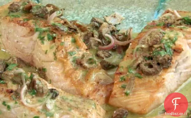 Salmone alla griglia con Vinaigrette spugnole