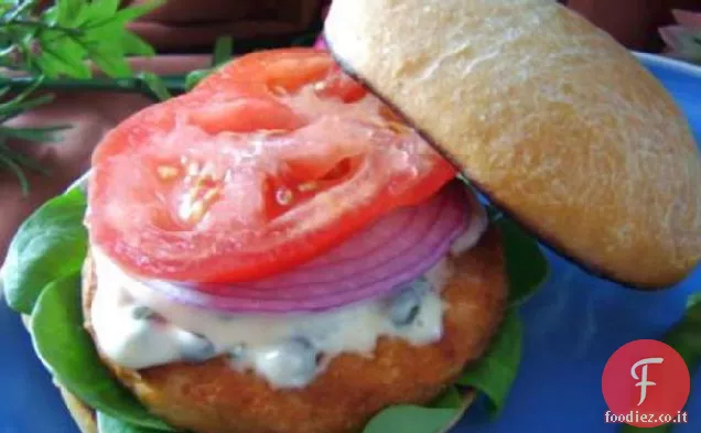 Hamburger di salmone con maionese tartara