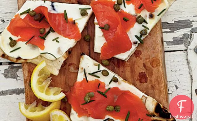 Pizza al salmone affumicato alla griglia