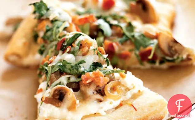 Pizza Bianca con Rucola, Pancetta e Funghi