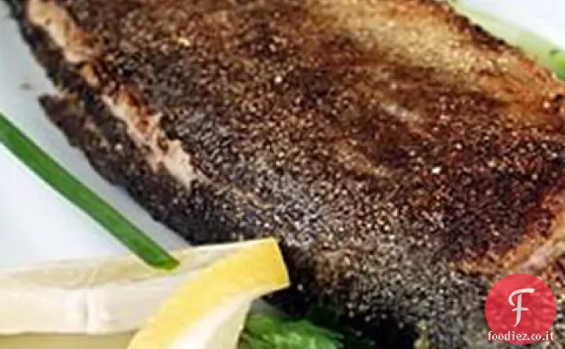 Trota intera fritta in padella