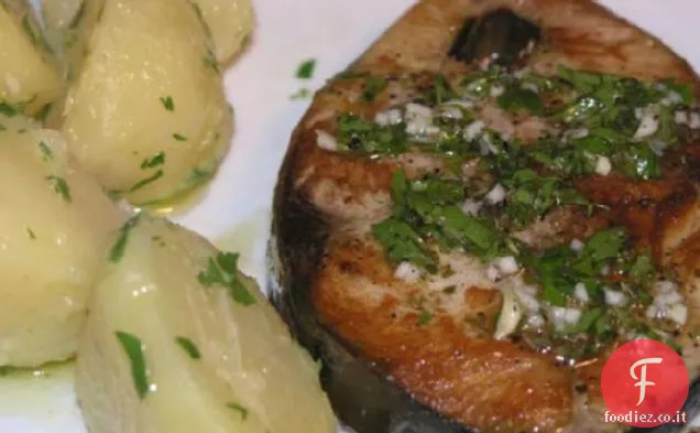 Bistecca di tonno con salsa di aglio e limone dalmata
