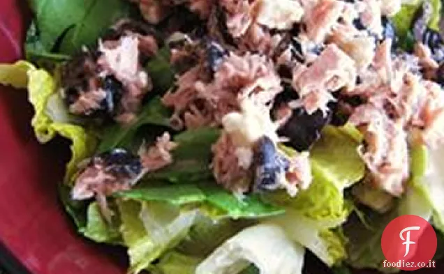 Insalata di tonno alla greca