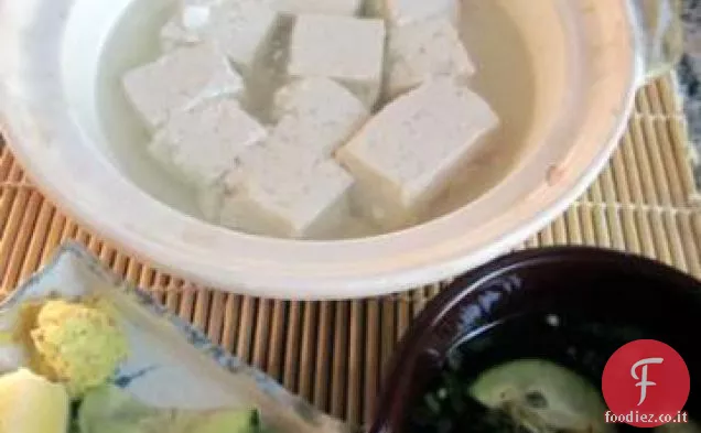 Yu-Dofu (cagliata di fagioli bolliti in stile Kyoto)