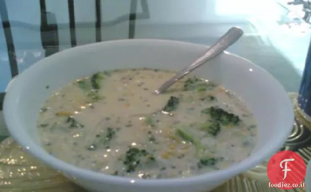 Zuppa di tonno, mais e broccoli
