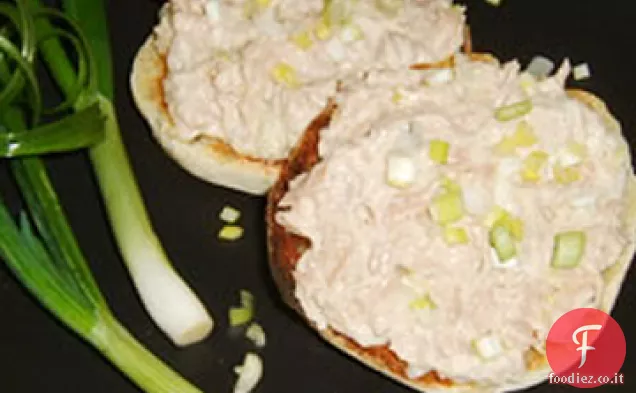 Insalata di tonno ispirata al sushi