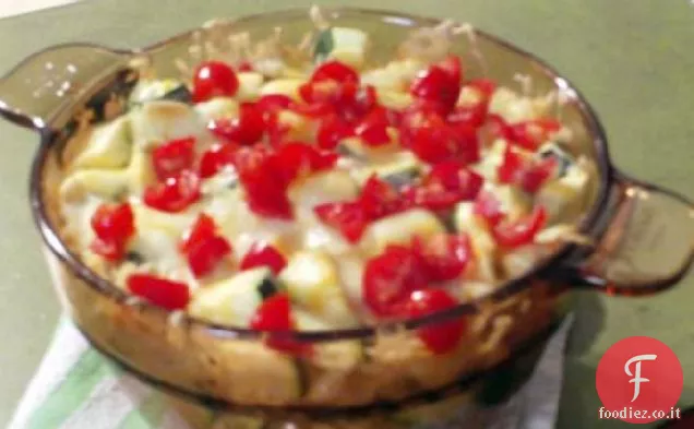 Abbondante casseruola di zucchine e tonno