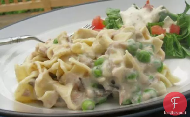 Casseruola di noodle di tonno