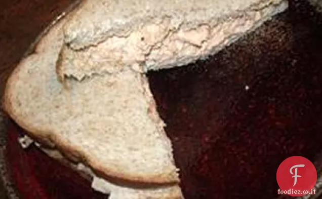 Insalata di tonno dolce e piccante