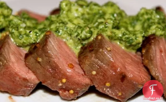 Sous Vide Filetto di manzo con Salsa di Rucola Chimichurri