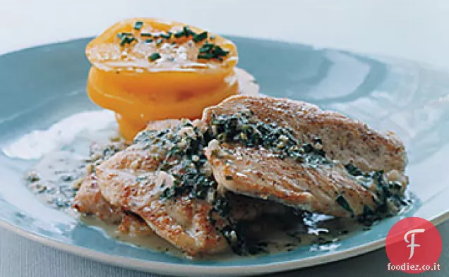Pollo scottato in padella con salsa al burro di dragoncello
