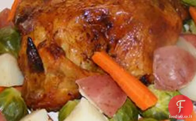 Semplice pollo arrosto intero