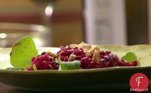 Insalata di Barbabietole Arrosto con Pere e Mandorle Marcona