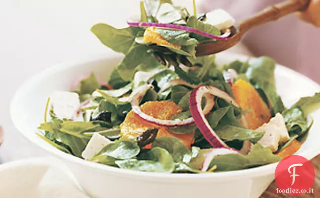 Insalata di rucola e Menta con Olive Nere oleate, Arance e Ricotta Salata