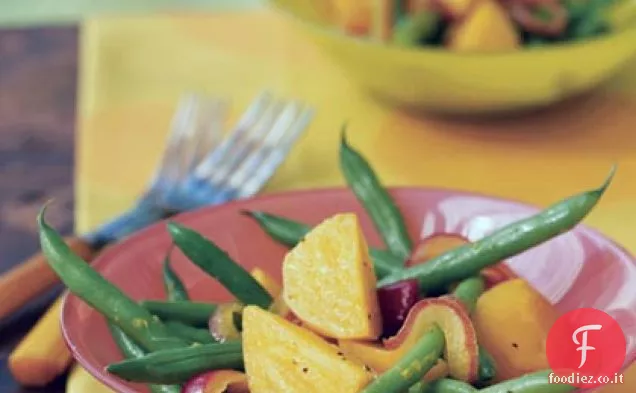 Agrumi in salamoia Cipolla rossa e insalata di barbabietole dorate con fagiolini
