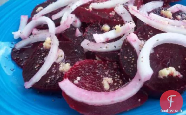 Insalata di barbabietole e cipolle